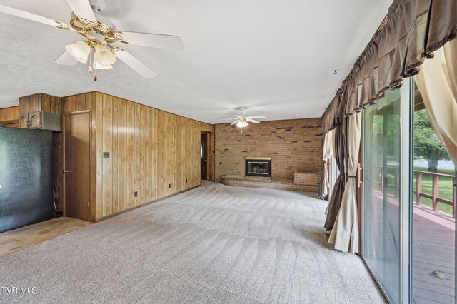 123 Lexington Avenue, Elizabethton, TN 37643