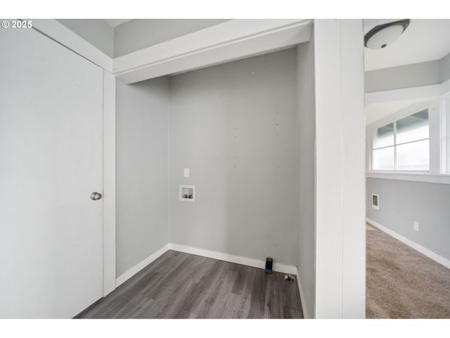 283 18TH Ave, Longview, WA 98632