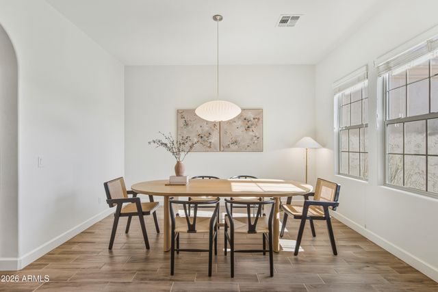 3930 E IRIS Drive, Chandler, AZ 85286