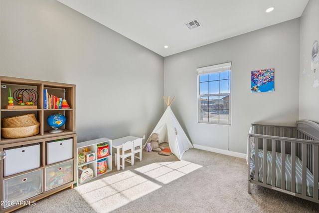 3930 E IRIS Drive, Chandler, AZ 85286