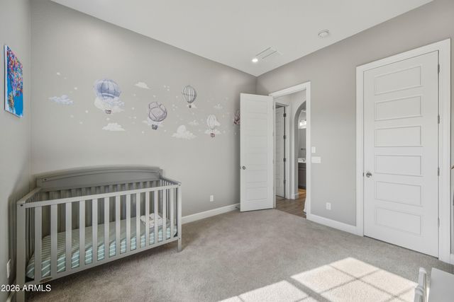 3930 E IRIS Drive, Chandler, AZ 85286