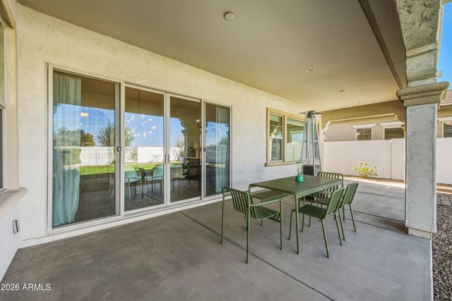 3930 E IRIS Drive, Chandler, AZ 85286