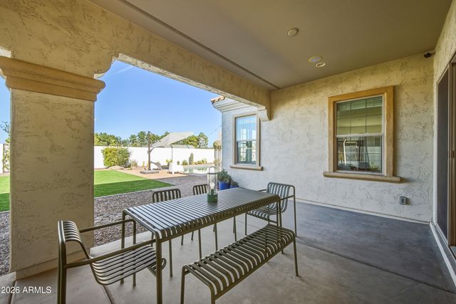 3930 E IRIS Drive, Chandler, AZ 85286