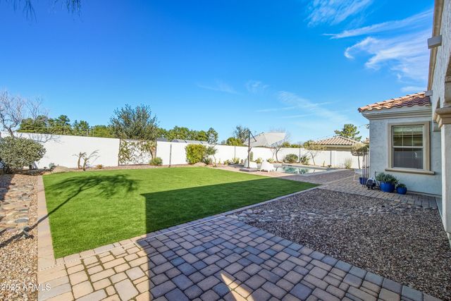 3930 E IRIS Drive, Chandler, AZ 85286