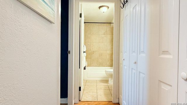 7039 San Pedro Ave Apt 812, San Antonio, TX 78216