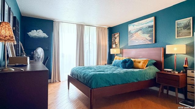 7039 San Pedro Ave Apt 812, San Antonio, TX 78216