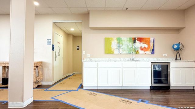 7039 San Pedro Ave Apt 812, San Antonio, TX 78216