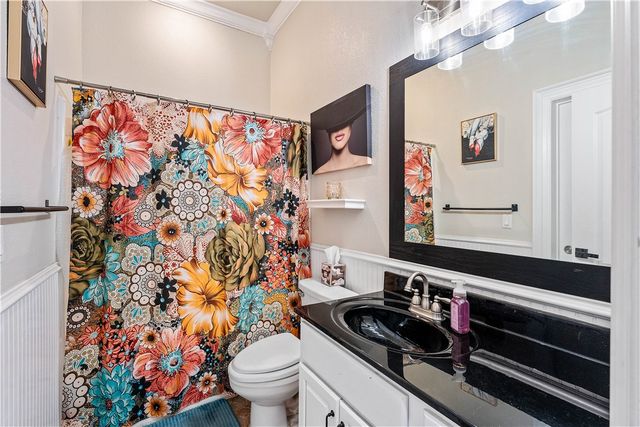 6513 W Hearth Stone Drive, Rogers, AR 72758