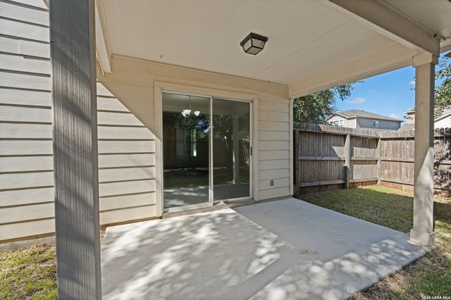 3606 Friendly Acres, Selma, TX 78154