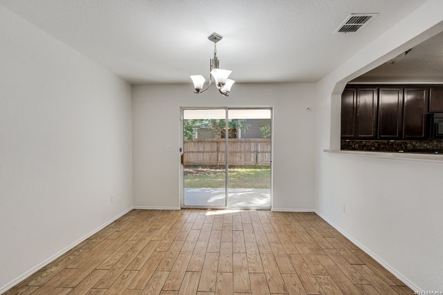 3606 Friendly Acres, Selma, TX 78154