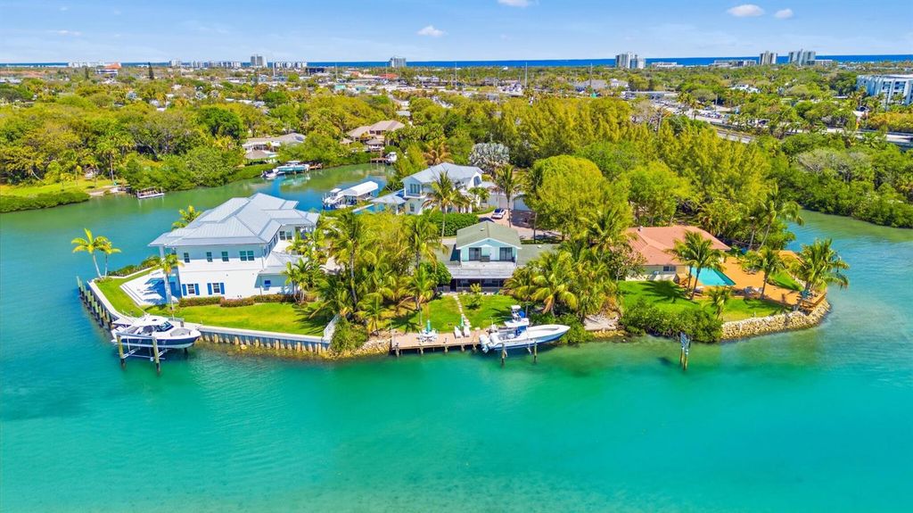 1305 Peninsular Road, Jupiter, FL 33469