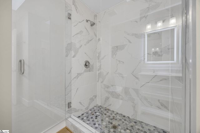 101 Cardinal Drive, Seneca, SC 29672