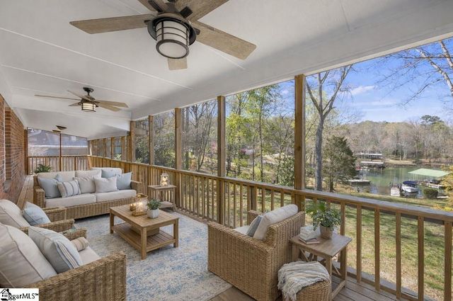 101 Cardinal Drive, Seneca, SC 29672