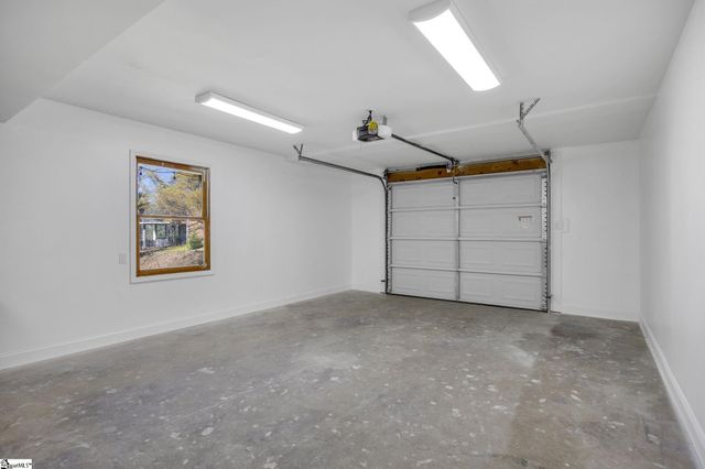 101 Cardinal Drive, Seneca, SC 29672