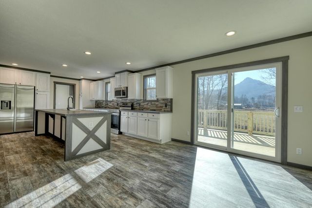 2045 Upper Bell Creek Road, Hiawassee, GA 30546