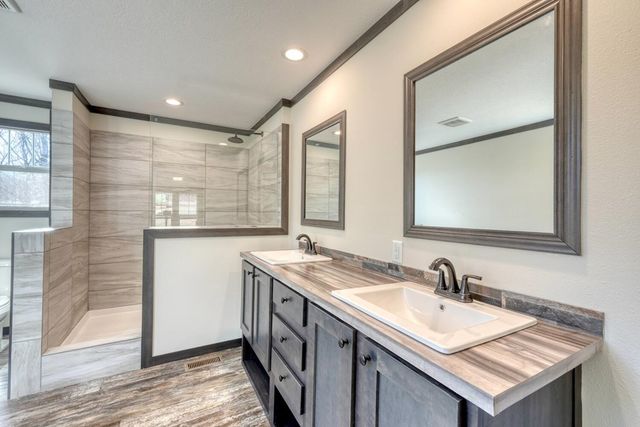 2045 Upper Bell Creek Road, Hiawassee, GA 30546