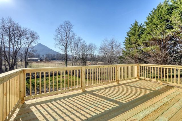 2045 Upper Bell Creek Road, Hiawassee, GA 30546