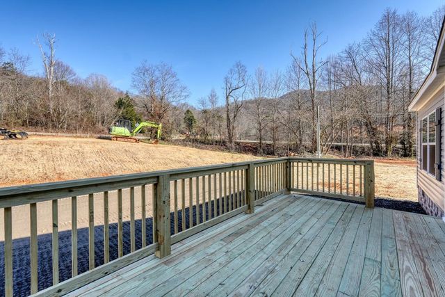 2045 Upper Bell Creek Road, Hiawassee, GA 30546