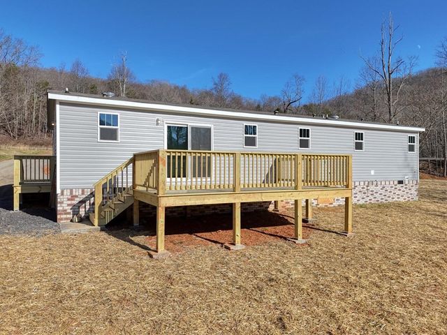 2045 Upper Bell Creek Road, Hiawassee, GA 30546