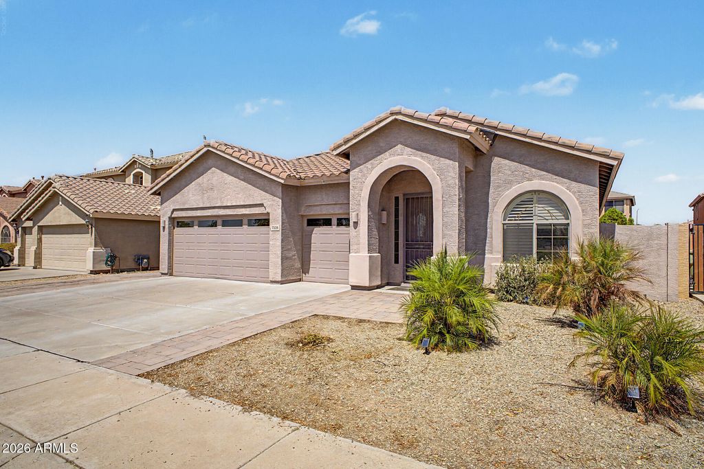 7226 W SHERRI JEAN Lane, Peoria, AZ 85382 — photo 3