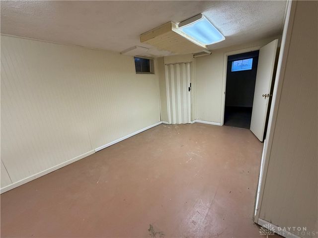 2175 Carlsbory Drive, Cincinnati, OH 45231