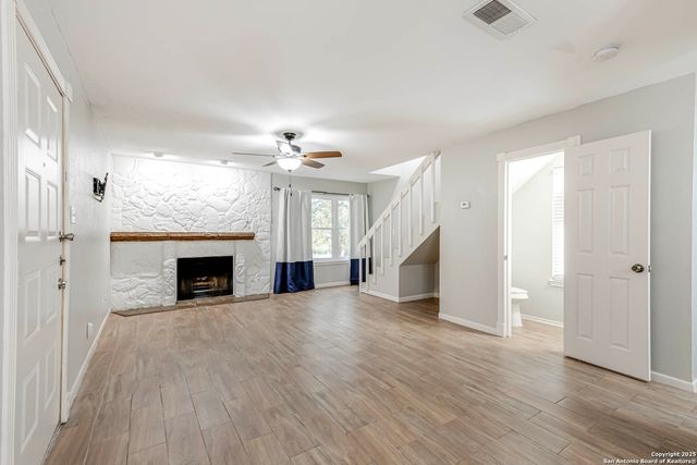 4107 Medical Dr Apt 5208, San Antonio, TX 78229