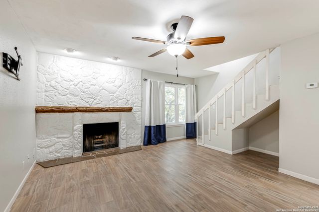 4107 Medical Dr Apt 5208, San Antonio, TX 78229