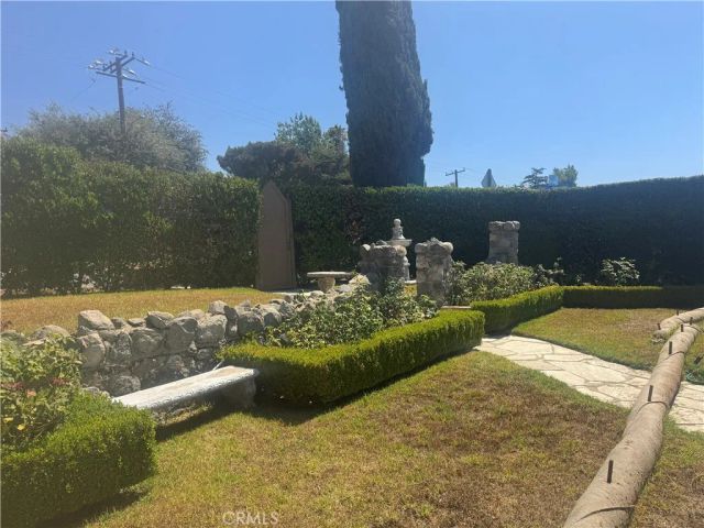742 E Mariposa, Altadena, CA 91001