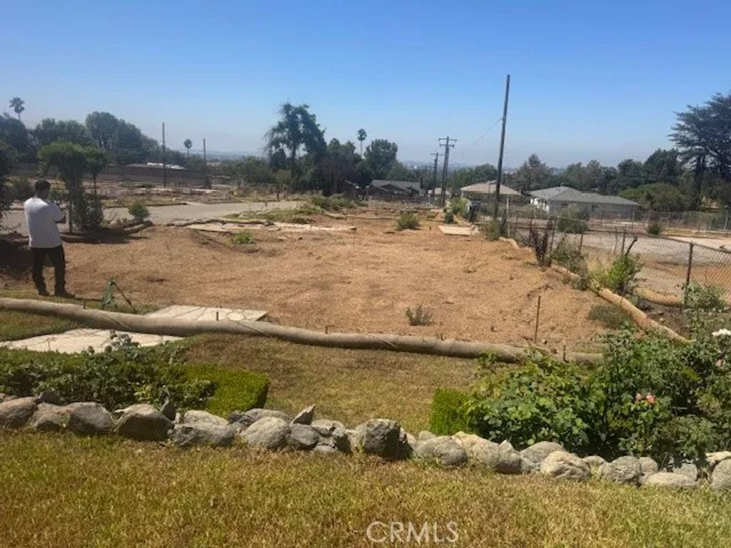 742 E Mariposa, Altadena, CA 91001