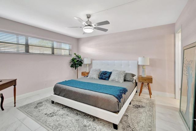 700 S HOLLYBROOK Drive 104, Pembroke Pines, FL 33025
