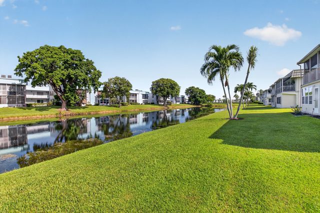 449 MONACO J, Delray Beach, FL 33446