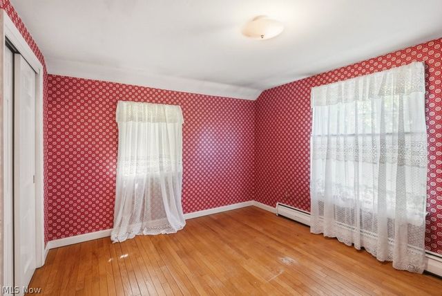 250 E Washington Street, Chagrin Falls, OH 44022