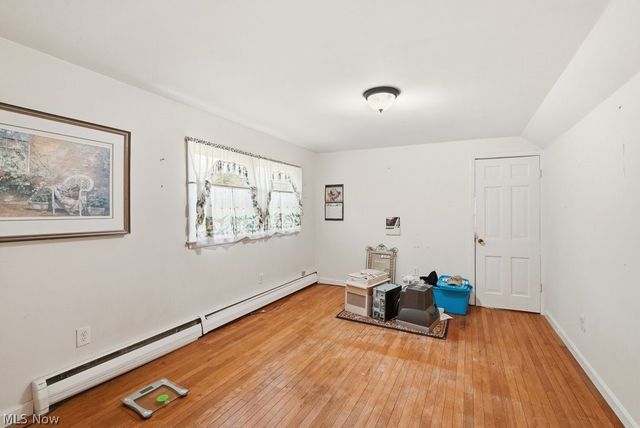 250 E Washington Street, Chagrin Falls, OH 44022