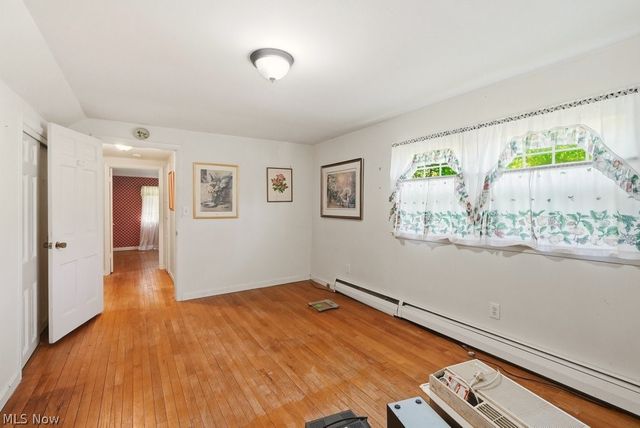 250 E Washington Street, Chagrin Falls, OH 44022