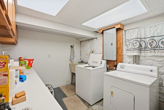 250 E Washington Street, Chagrin Falls, OH 44022