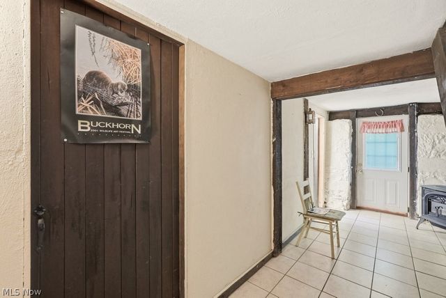 250 E Washington Street, Chagrin Falls, OH 44022