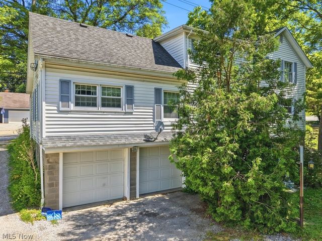 250 E Washington Street, Chagrin Falls, OH 44022