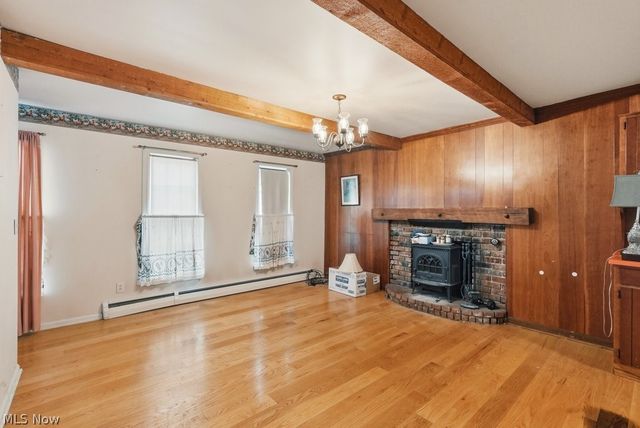 250 E Washington Street, Chagrin Falls, OH 44022