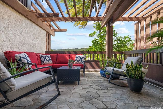 444 Lunalilo Home Road 327, Honolulu, HI 96825