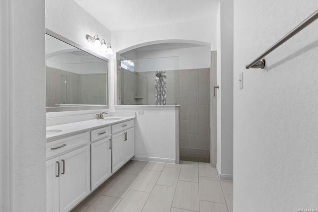 619 Hidden View St., New Braunfels, TX 78130