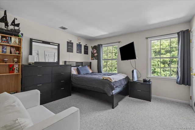 203 Alexandra Court, Carmel, NY 10512