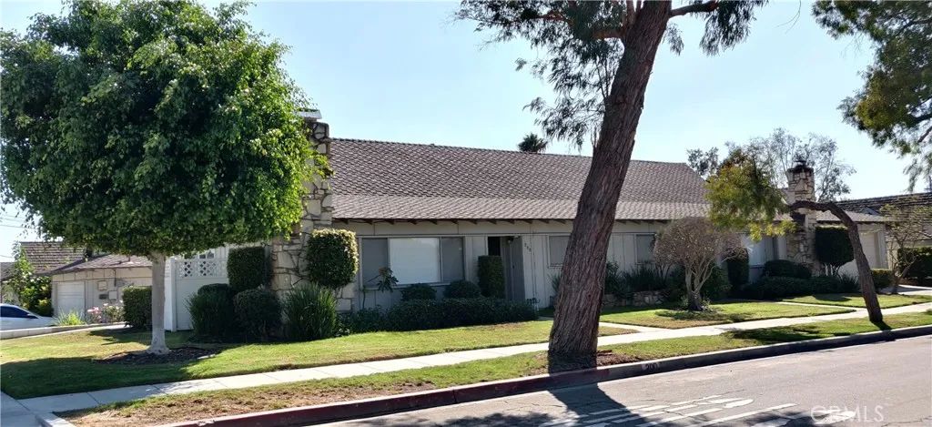 200 W 37th, Long Beach, CA 90807