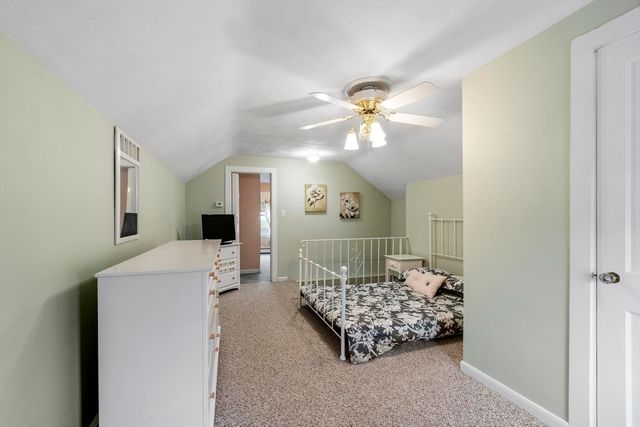 210 7th Avenue, Lowell, MA 01854