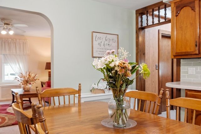 210 7th Avenue, Lowell, MA 01854