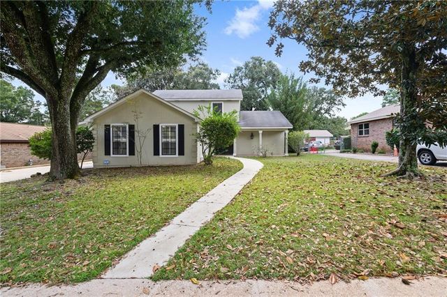 6133 Hampton Oaks Drive, Mobile, AL 36693