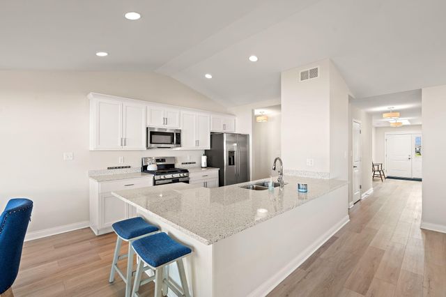 9986 W 133rd Place, Cedar Lake, IN 46303