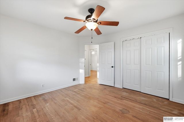 4502 B Street, Omaha, NE 68106
