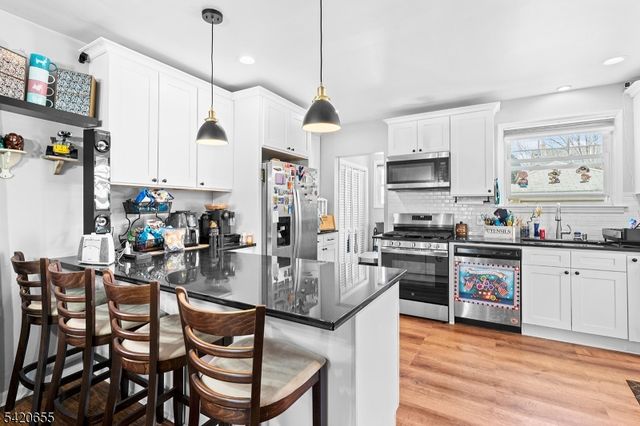 25 Shepherd Pl, Kearny Town, NJ 07032