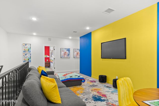 837 Durham Way, Horizon City, TX 79928