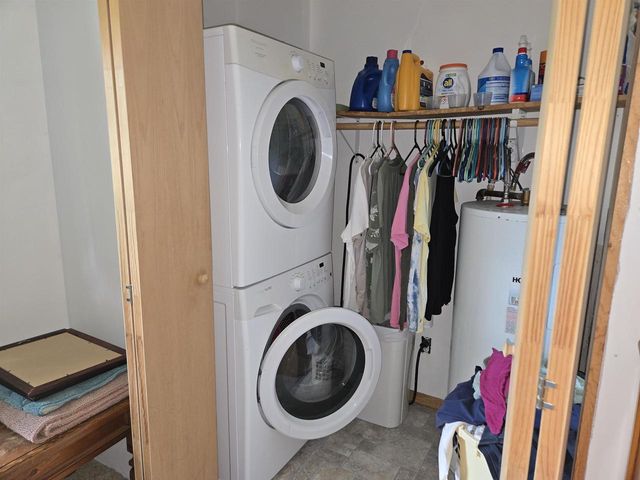 942 13th Avenue, Arkdale, WI 54613